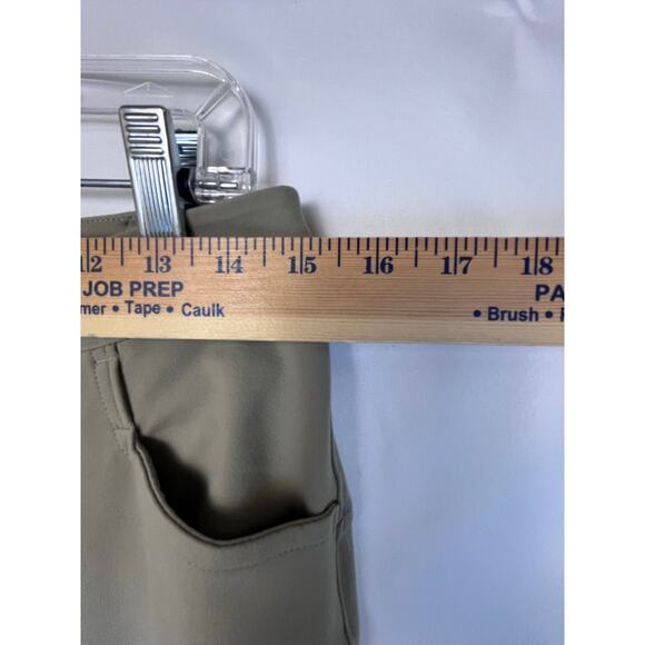 Public Rec Men's Size 30 x 32 Tan Straight Leg Vacation Athleisure Golf Pants - Picture 7 of 10